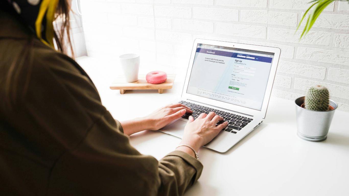 FACEBOOK ADS: ERREICHEN SIE IHRE ZIELGRUPPE GEZIELT