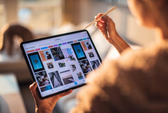Social Media Advertising Strategies for Dubai Brands